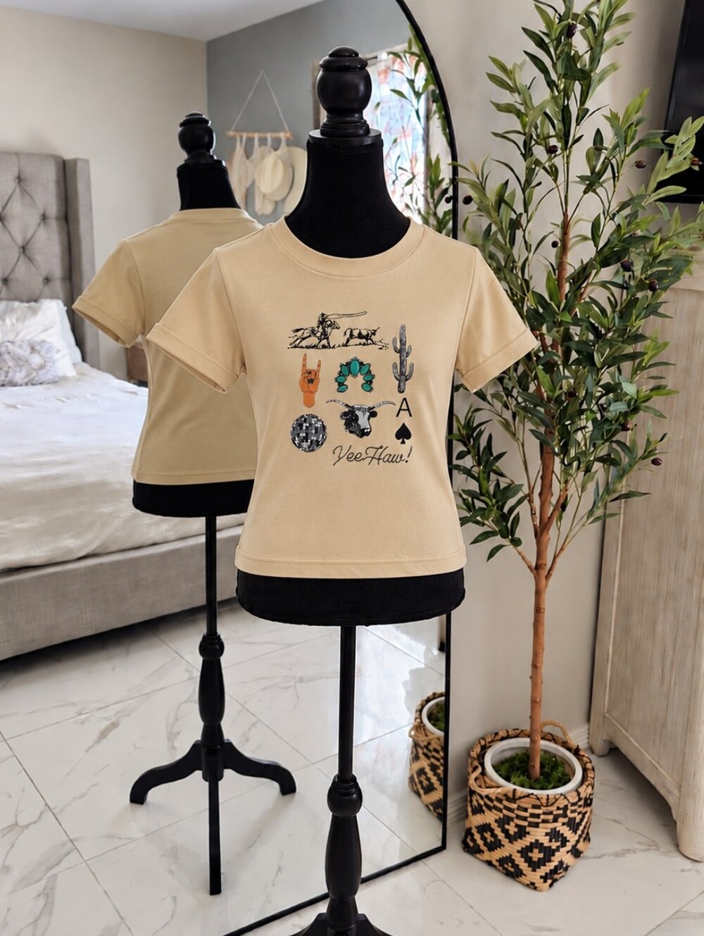 SHEIN Beige Western Graphic Short Sleeve Tee